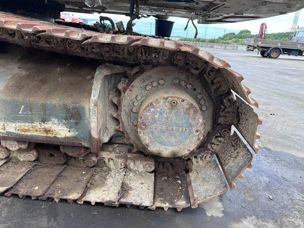 Liebherr 914 924 916 926 for parts breaking dismantling - Pásové rýpadlo: obrázek 4 Liebherr 914 924 916 926 for parts breaking dismantling - Pásové rýpadlo: obrázek 4