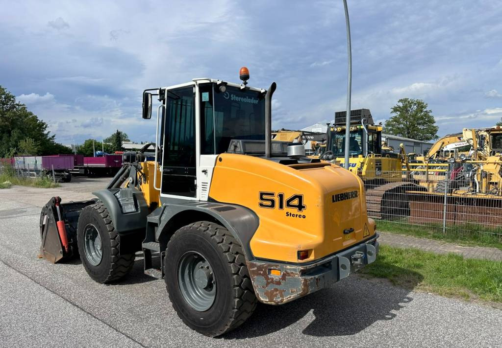 Liebherr L 514 Stereo +30 Kmh Klima 3er Kreis Greifschaufel - Kolový nakladač: obrázek 5 Liebherr L 514 Stereo +30 Kmh Klima 3er Kreis Greifschaufel - Kolový nakladač: obrázek 5