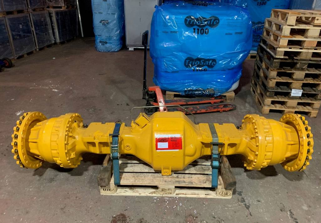 Volvo L220 E-F Achse - Axle - Hubgerüst - short boom - Kolový nakladač: obrázek 2 Volvo L220 E-F Achse - Axle - Hubgerüst - short boom - Kolový nakladač: obrázek 2
