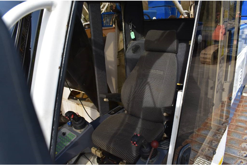 Pásový jeřáb Liebherr LR1100: obrázek 9