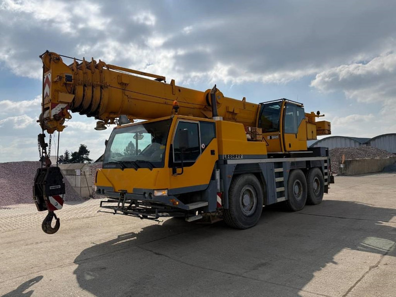 Liebherr LTM1055/1 - Univerzální autojeřáb: obrázek 1 Liebherr LTM1055/1 - Univerzální autojeřáb: obrázek 1