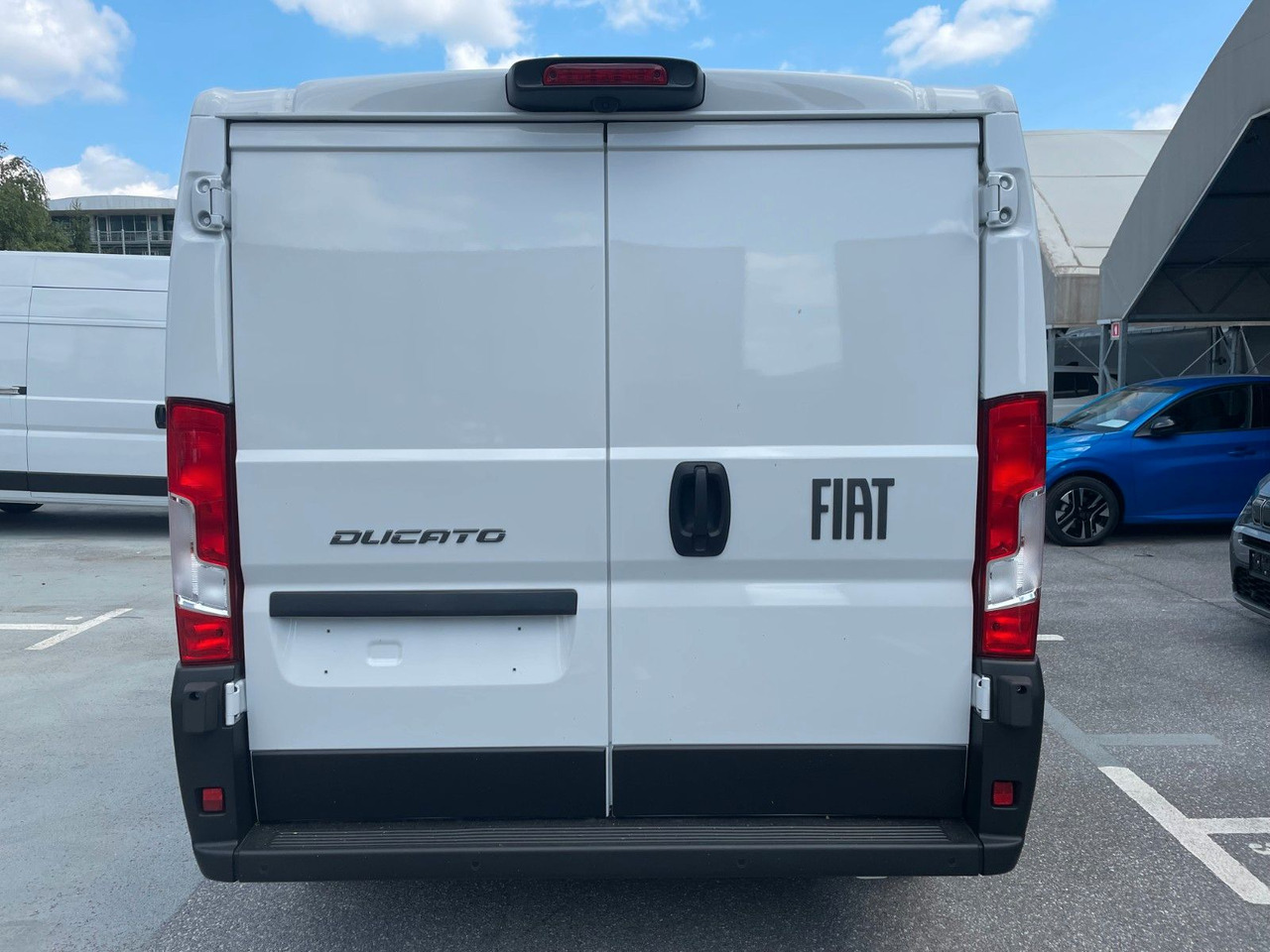Fiat Ducato 30L L2H1 120 Kastenwagen 2025 - Malá dodávka: obrázek 5 Fiat Ducato 30L L2H1 120 Kastenwagen 2025 - Malá dodávka: obrázek 5