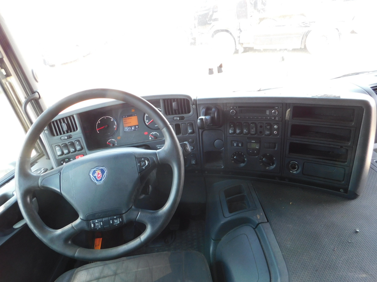 Přepravník automobilů Scania Lb 4x2: obrázek 6