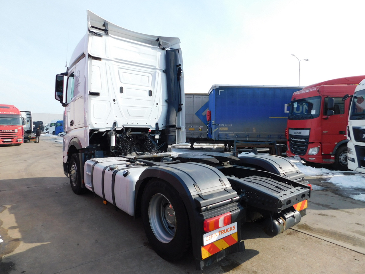 Mercedes Actros 1845 - Tahač: obrázek 4 Mercedes Actros 1845 - Tahač: obrázek 4