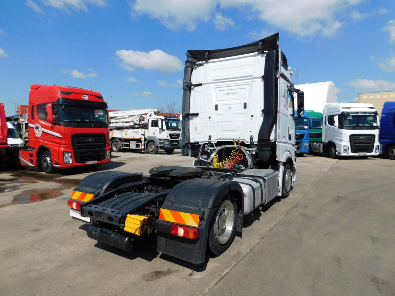 Mercedes Actros - Tahač: obrázek 3 Mercedes Actros - Tahač: obrázek 3