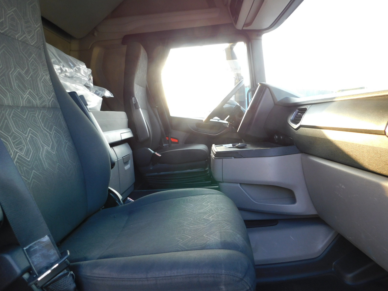 Scania R500 - Tahač: obrázek 5 Scania R500 - Tahač: obrázek 5