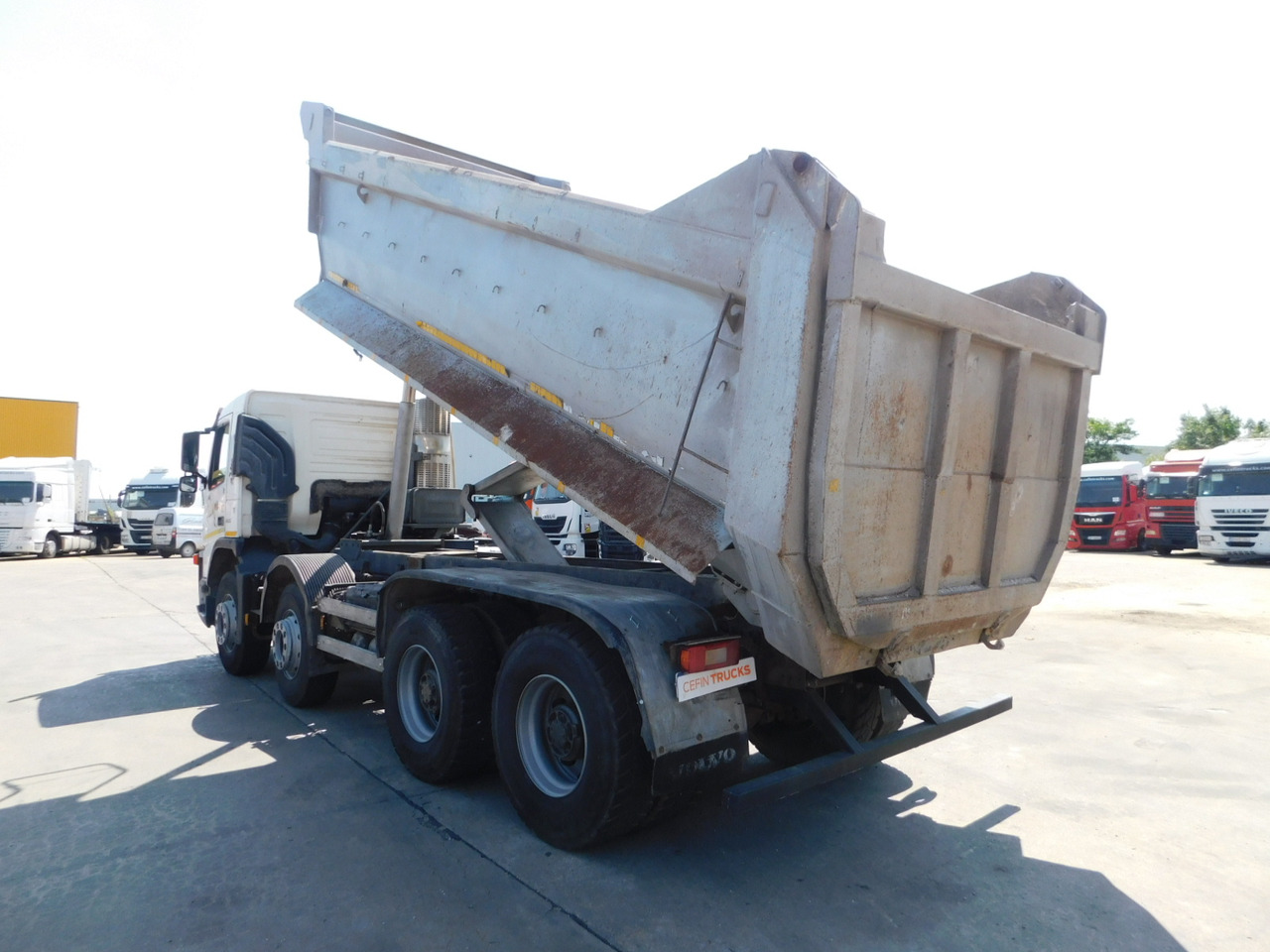 Volvo Fm 12 - Sklápěč: obrázek 4 Volvo Fm 12 - Sklápěč: obrázek 4