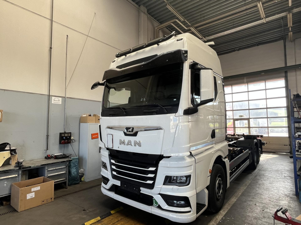 MAN TGX 26.470 6x2-4 LL CH Multiwechsler Euro6 Klima - Kontejnérový podvozek/ Výměnná nástavba: obrázek 1 MAN TGX 26.470 6x2-4 LL CH Multiwechsler Euro6 Klima - Kontejnérový podvozek/ Výměnná nástavba: obrázek 1
