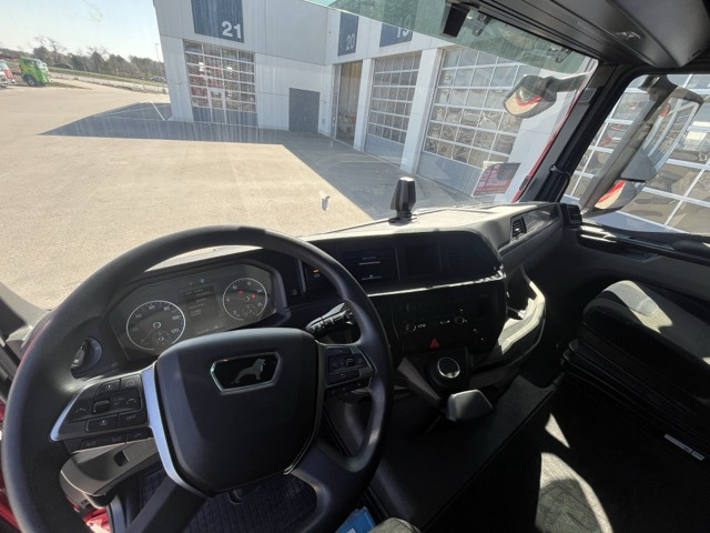 MAN TGX 26.470 6x2-4 LL - neu bereift Euro6 Intarder - Kontejnérový podvozek/ Výměnná nástavba: obrázek 4 MAN TGX 26.470 6x2-4 LL - neu bereift Euro6 Intarder - Kontejnérový podvozek/ Výměnná nástavba: obrázek 4