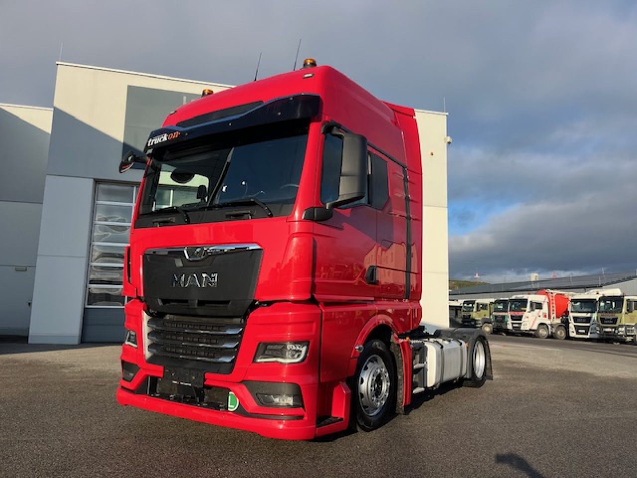 MAN TGX 18.510 4x2 LL SA - Vollgarantie MAN bis 01.27 - Tahač: obrázek 1 MAN TGX 18.510 4x2 LL SA - Vollgarantie MAN bis 01.27 - Tahač: obrázek 1