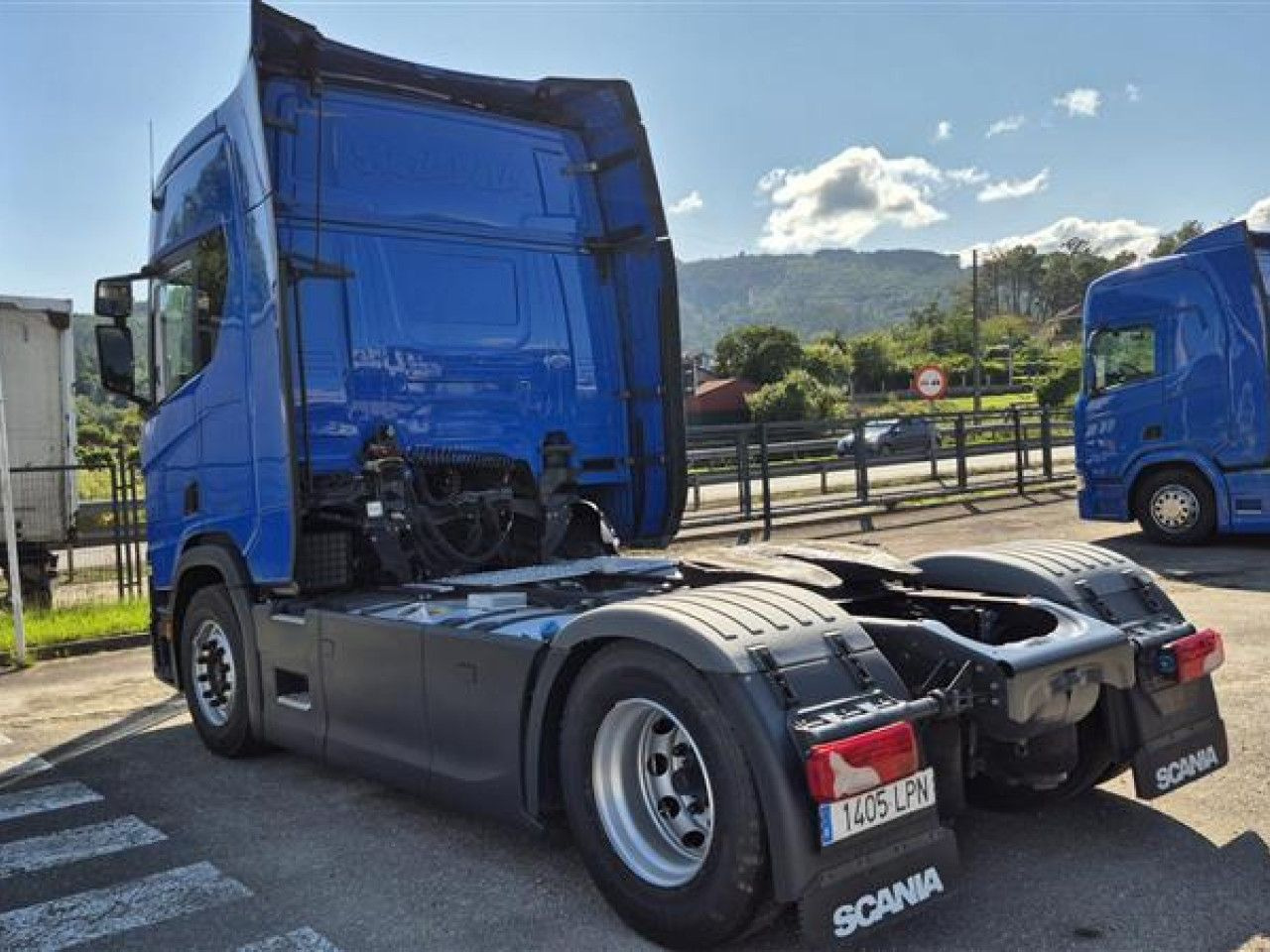 Scania R 450 - Tahač: obrázek 4 Scania R 450 - Tahač: obrázek 4