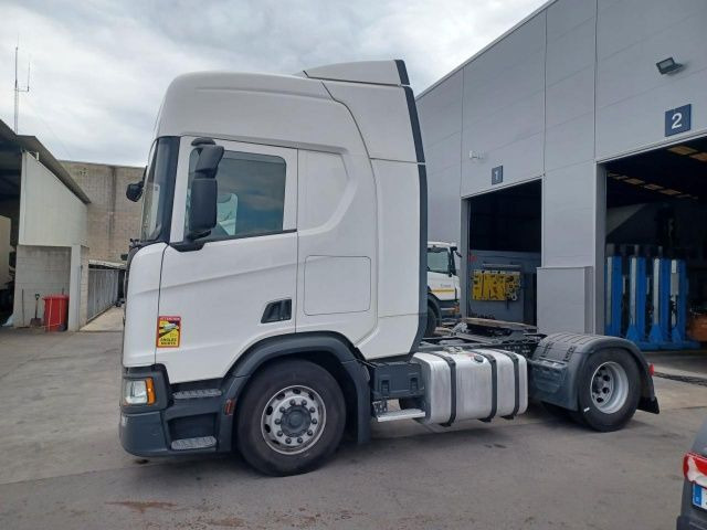 Scania R 450 - Tahač: obrázek 2 Scania R 450 - Tahač: obrázek 2
