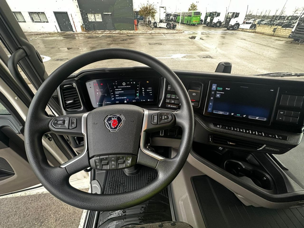 Scania R 460 - Tahač: obrázek 4 Scania R 460 - Tahač: obrázek 4