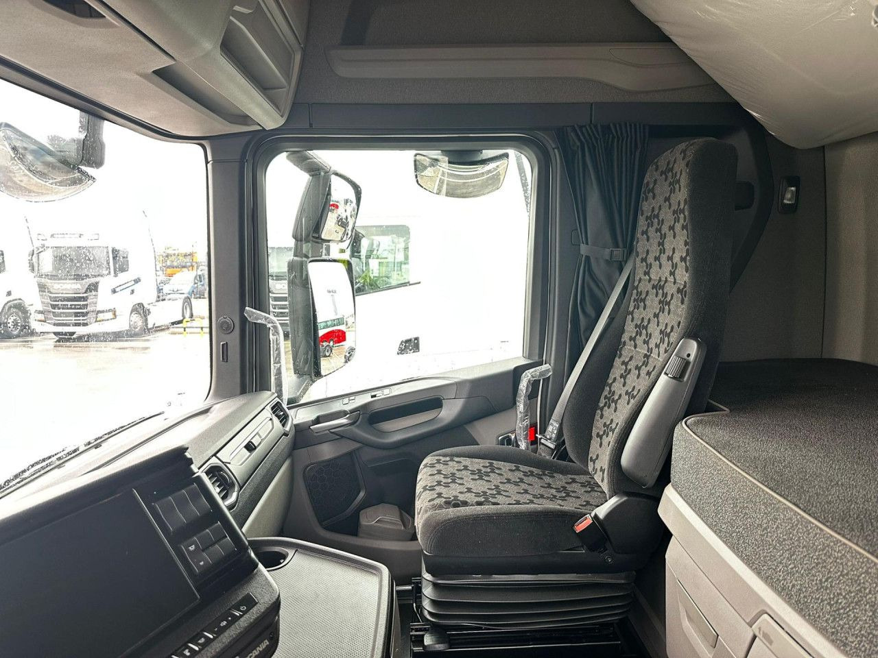 Scania R 460 - Tahač: obrázek 5 Scania R 460 - Tahač: obrázek 5