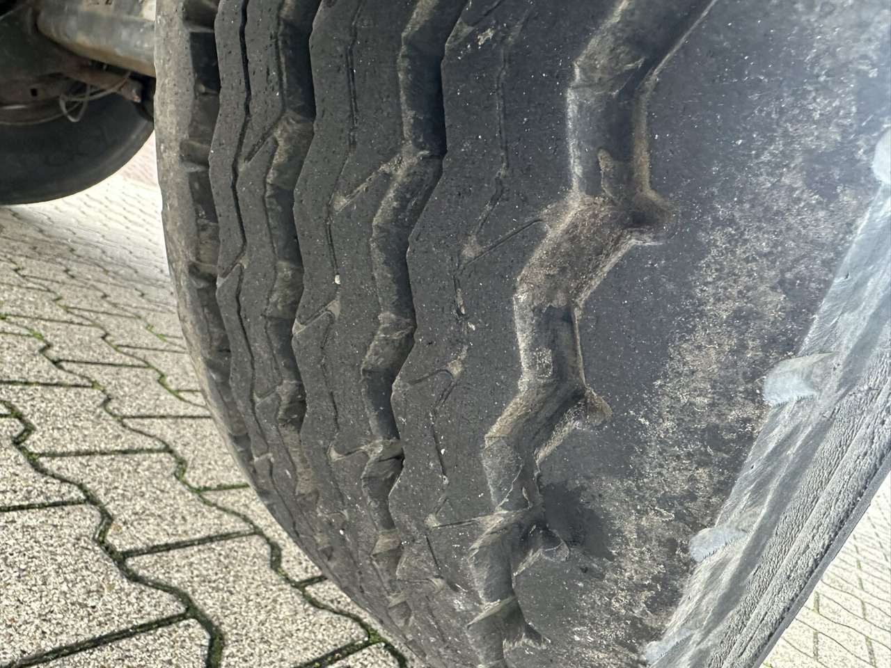 2-Achs Pritschenanhänger 2-Achs Pritschenanhänger - Přívěs plato/ Valník: obrázek 5 2-Achs Pritschenanhänger 2-Achs Pritschenanhänger - Přívěs plato/ Valník: obrázek 5