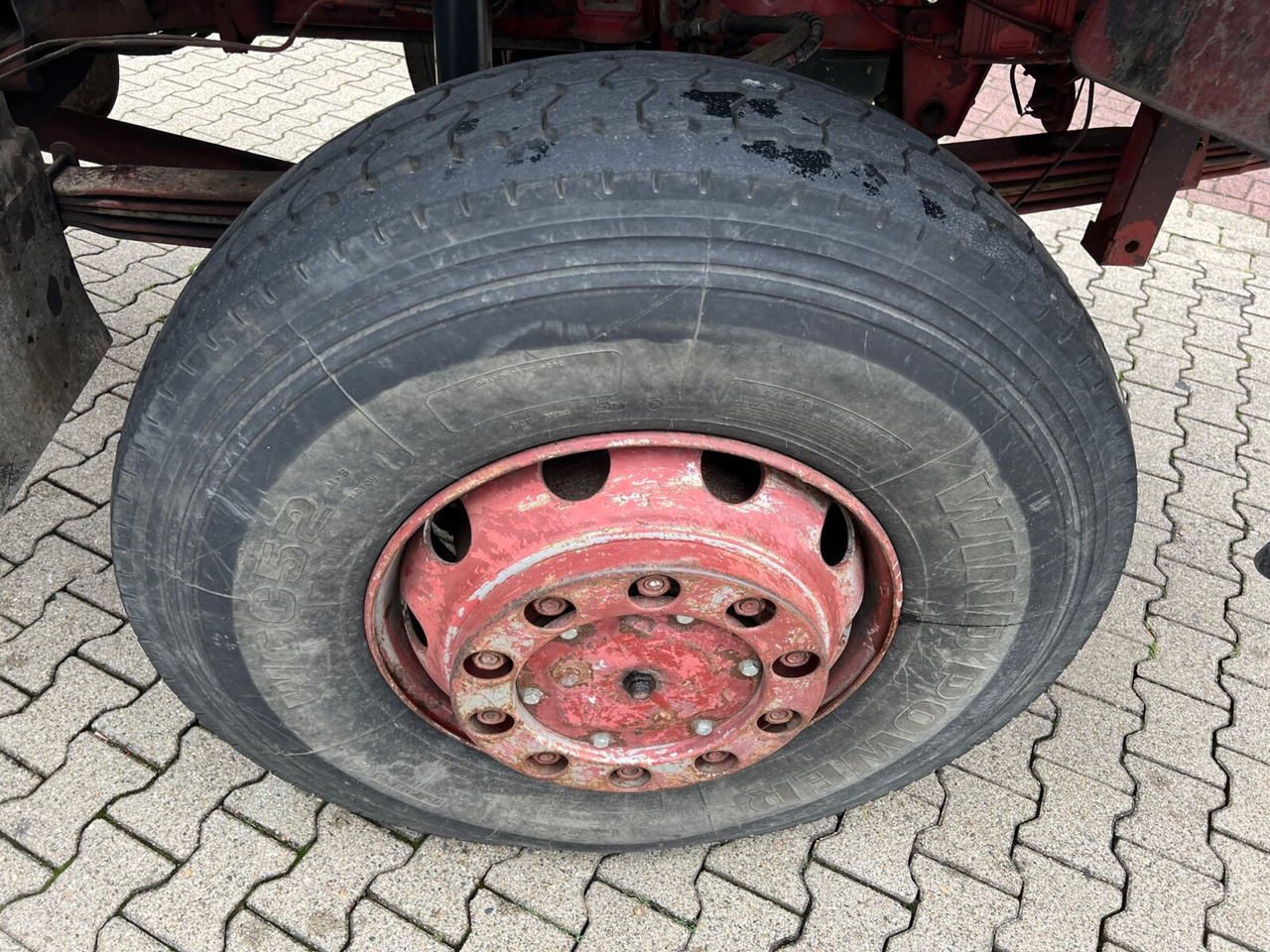 Podvozek s kabinou 260-34 AHW 6x6 260-34 AHW 6x6, V8, Manual, Full Steel: obrázek 6