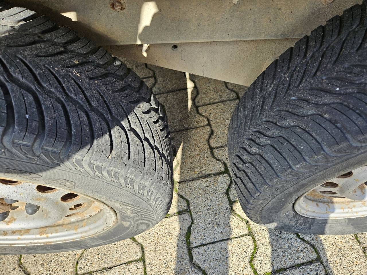 Blomert T2BPA Pferdeanhänger T2BPA Pferdeanhänger - Přepravník na koně: obrázek 5 Blomert T2BPA Pferdeanhänger T2BPA Pferdeanhänger - Přepravník na koně: obrázek 5