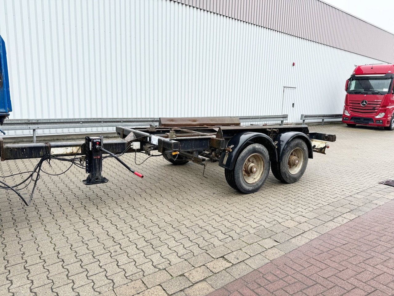 EACA 135.20 T FUCHS EACA 135.20 T, Absetzanhänger für 1 Mulde - Hákový/ Ramenový nosič přívěs: obrázek 1 EACA 135.20 T FUCHS EACA 135.20 T, Absetzanhänger für 1 Mulde - Hákový/ Ramenový nosič přívěs: obrázek 1
