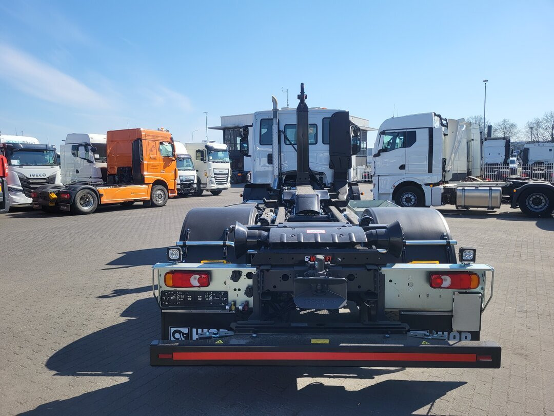 Euro Cargo 180E320 4x2 Euro Cargo 180E320 4x2, HIAB Abroller - Hákový nosič kontejnerů: obrázek 2 Euro Cargo 180E320 4x2 Euro Cargo 180E320 4x2, HIAB Abroller - Hákový nosič kontejnerů: obrázek 2