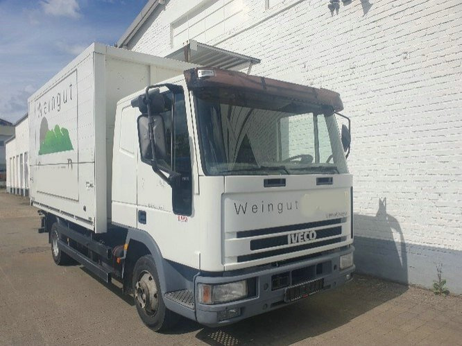Skříňový nákladní auto Euro Cargo ML 75E14 4x2 Euro Cargo ML 75E14 4x2 Getränkekoffer, 6-Zylinder-Motor: obrázek 8
