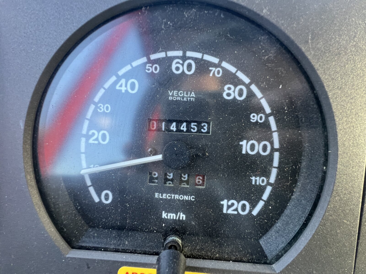 FF 95 E 18 WR 4x4 FF 95 E 18 WR 4x4, 6000l Wassertank - Cisternové vozidlo: obrázek 5 FF 95 E 18 WR 4x4 FF 95 E 18 WR 4x4, 6000l Wassertank - Cisternové vozidlo: obrázek 5