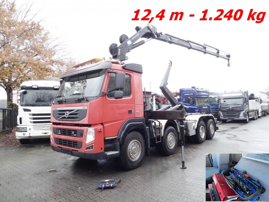 FM 460 8x2-6 FM 460 8x2-6, Lenk-/Liftachse, Kran HMF 2020-K4, Funk - Hákový nosič kontejnerů, Auto s hydraulickou rukou: obrázek 1 FM 460 8x2-6 FM 460 8x2-6, Lenk-/Liftachse, Kran HMF 2020-K4, Funk - Hákový nosič kontejnerů, Auto s hydraulickou rukou: obrázek 1