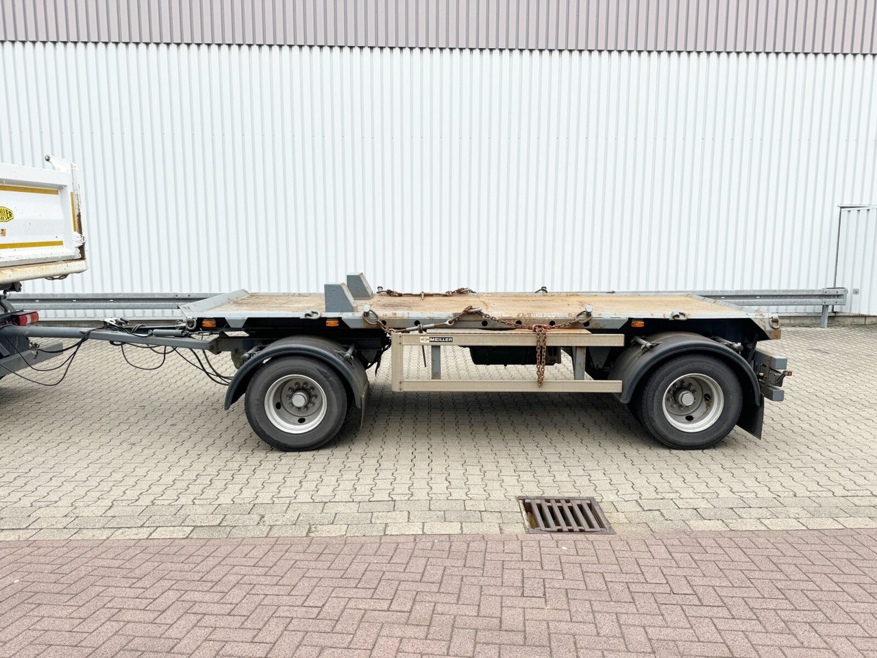 HKM A 18 ZB 3,4 A 18 ZB 3,4 Absetzanhänger - Kontejnerovy přívěs/ Výměnná nástavba: obrázek 3 HKM A 18 ZB 3,4 A 18 ZB 3,4 Absetzanhänger - Kontejnerovy přívěs/ Výměnná nástavba: obrázek 3