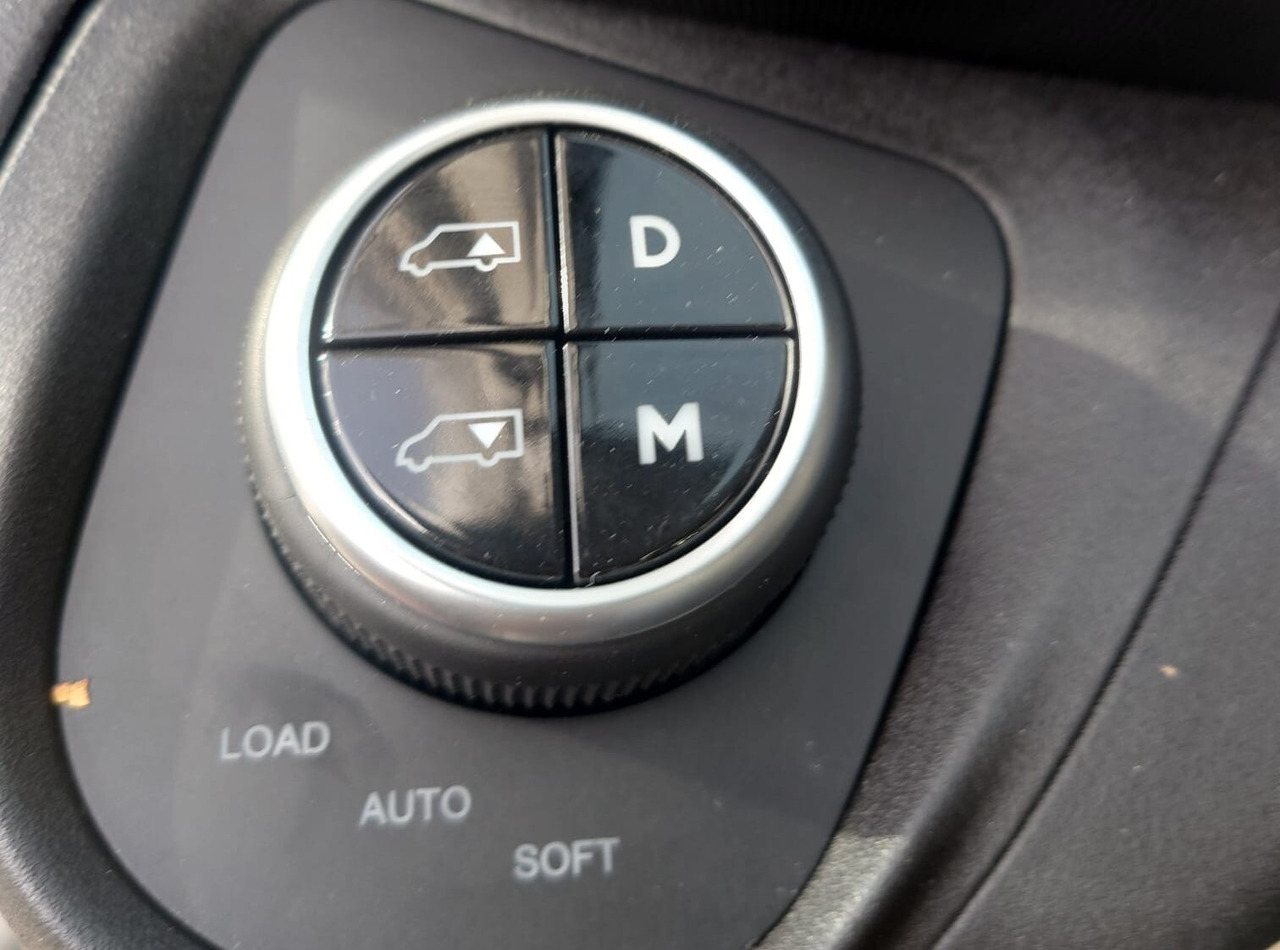 Iveco Daily 72C18H/P DK 4x2 Daily 72C18H/P DK 4x2, Nebenantrieb - Podvozek s kabinou: obrázek 4 Iveco Daily 72C18H/P DK 4x2 Daily 72C18H/P DK 4x2, Nebenantrieb - Podvozek s kabinou: obrázek 4