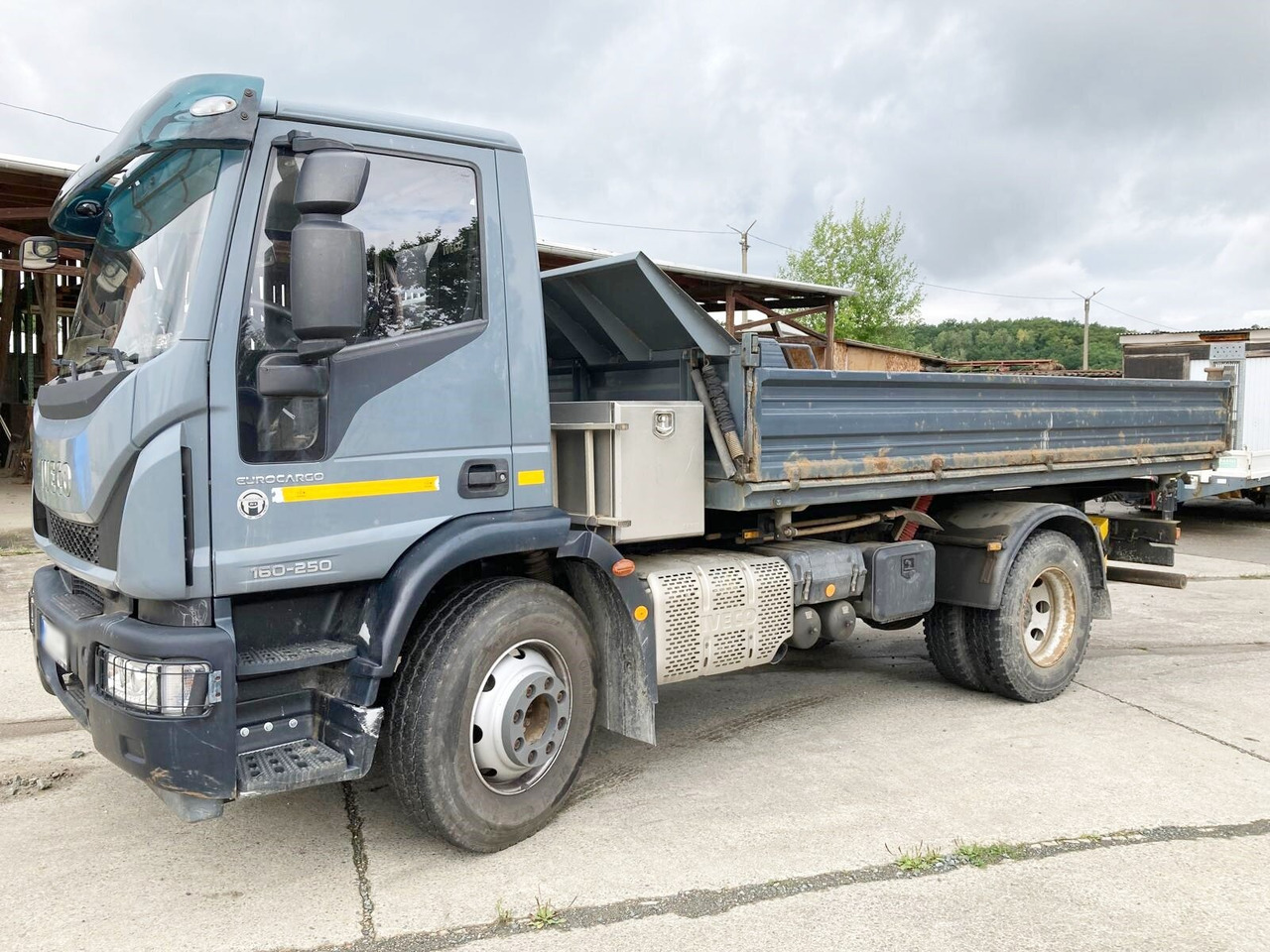 Iveco EuroCargo 160-250 4x2 EuroCargo 160-250 4x2 - Sklápěč: obrázek 1 Iveco EuroCargo 160-250 4x2 EuroCargo 160-250 4x2 - Sklápěč: obrázek 1