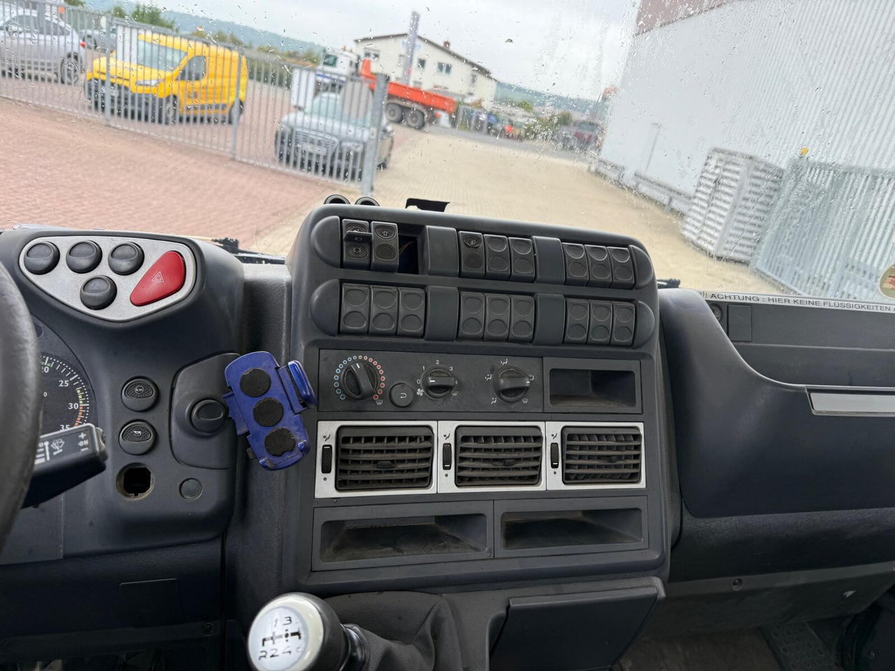 Iveco ML80E18/P 4x2 ML80E18/P 4x2, City-Abroller - Hákový nosič kontejnerů: obrázek 3 Iveco ML80E18/P 4x2 ML80E18/P 4x2, City-Abroller - Hákový nosič kontejnerů: obrázek 3