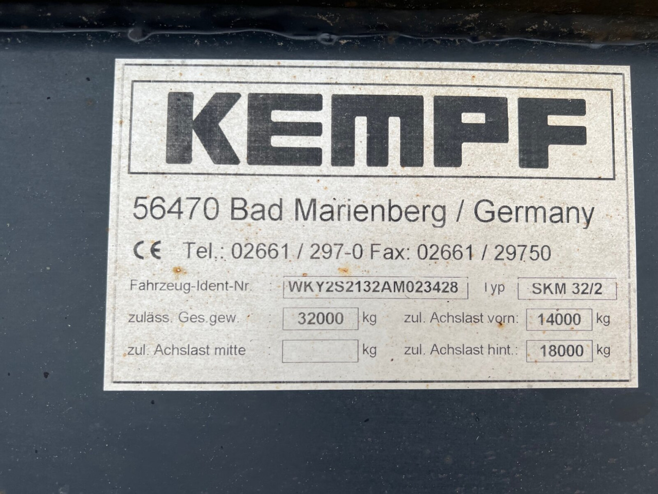 Kempf SKM 32/2 SKM 32/2 Stahlmulde ca. 23m³, Liftachse, Zwillingsbereift - Sklápěcí návěs: obrázek 4 Kempf SKM 32/2 SKM 32/2 Stahlmulde ca. 23m³, Liftachse, Zwillingsbereift - Sklápěcí návěs: obrázek 4