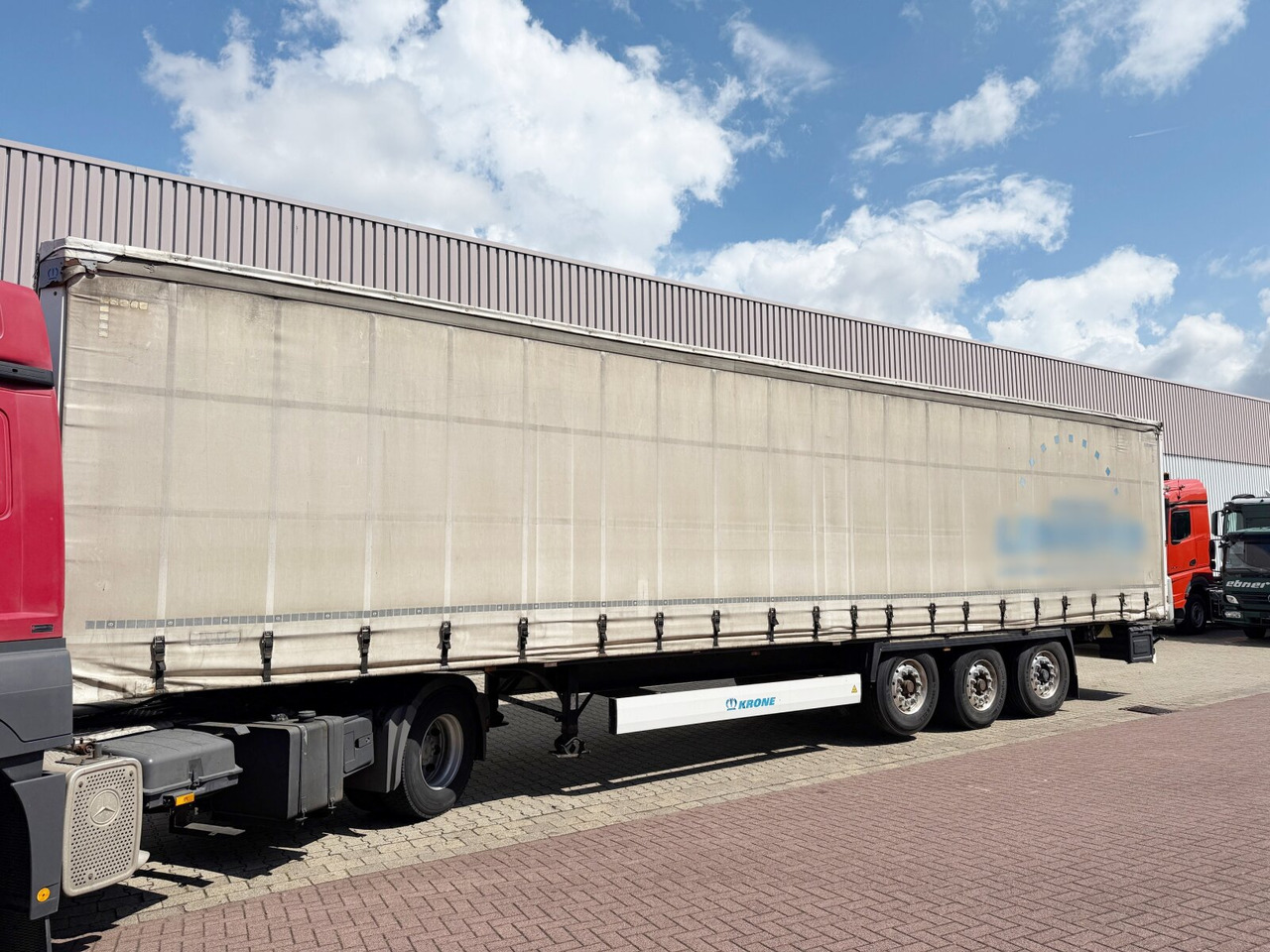 Krone SDP 27 eLCQ4-CS Coil Liner SDP 27 eLCQ4-CS Coil Liner, Coilmulde, Liftachse, Nachlauflenkachse, Edscha - Návěs valník/ Plato: obrázek 1 Krone SDP 27 eLCQ4-CS Coil Liner SDP 27 eLCQ4-CS Coil Liner, Coilmulde, Liftachse, Nachlauflenkachse, Edscha - Návěs valník/ Plato: obrázek 1