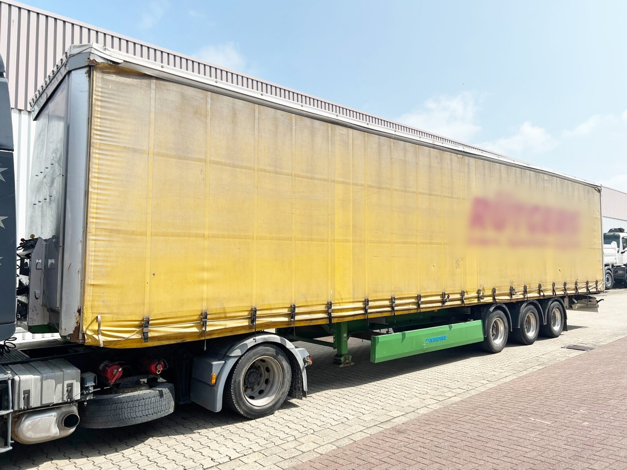 Krone SDP 27 eLCUQ-CS SDP 27 eLCUQ-CS, Coilmulde, Edscha-Verdeck, Hubdach, ca. 93m³ - Plachtový návěs: obrázek 1 Krone SDP 27 eLCUQ-CS SDP 27 eLCUQ-CS, Coilmulde, Edscha-Verdeck, Hubdach, ca. 93m³ - Plachtový návěs: obrázek 1