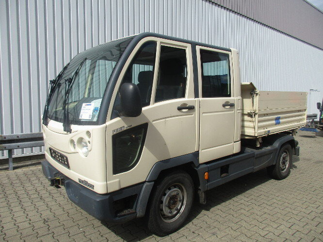 M 30 FUMO 4x4 DOKA M30 Fumo 4x4 Doka Kipper - Sklápěč: obrázek 1 M 30 FUMO 4x4 DOKA M30 Fumo 4x4 Doka Kipper - Sklápěč: obrázek 1