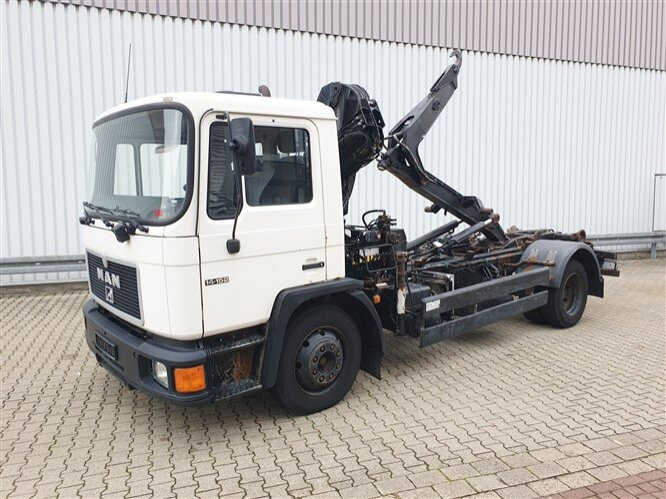 Hákový nosič kontejnerů, Auto s hydraulickou rukou MAN 14.152 F 4x2 BB 14.152 F 4x2 BB mit Kran Hiab 060-2: obrázek 8