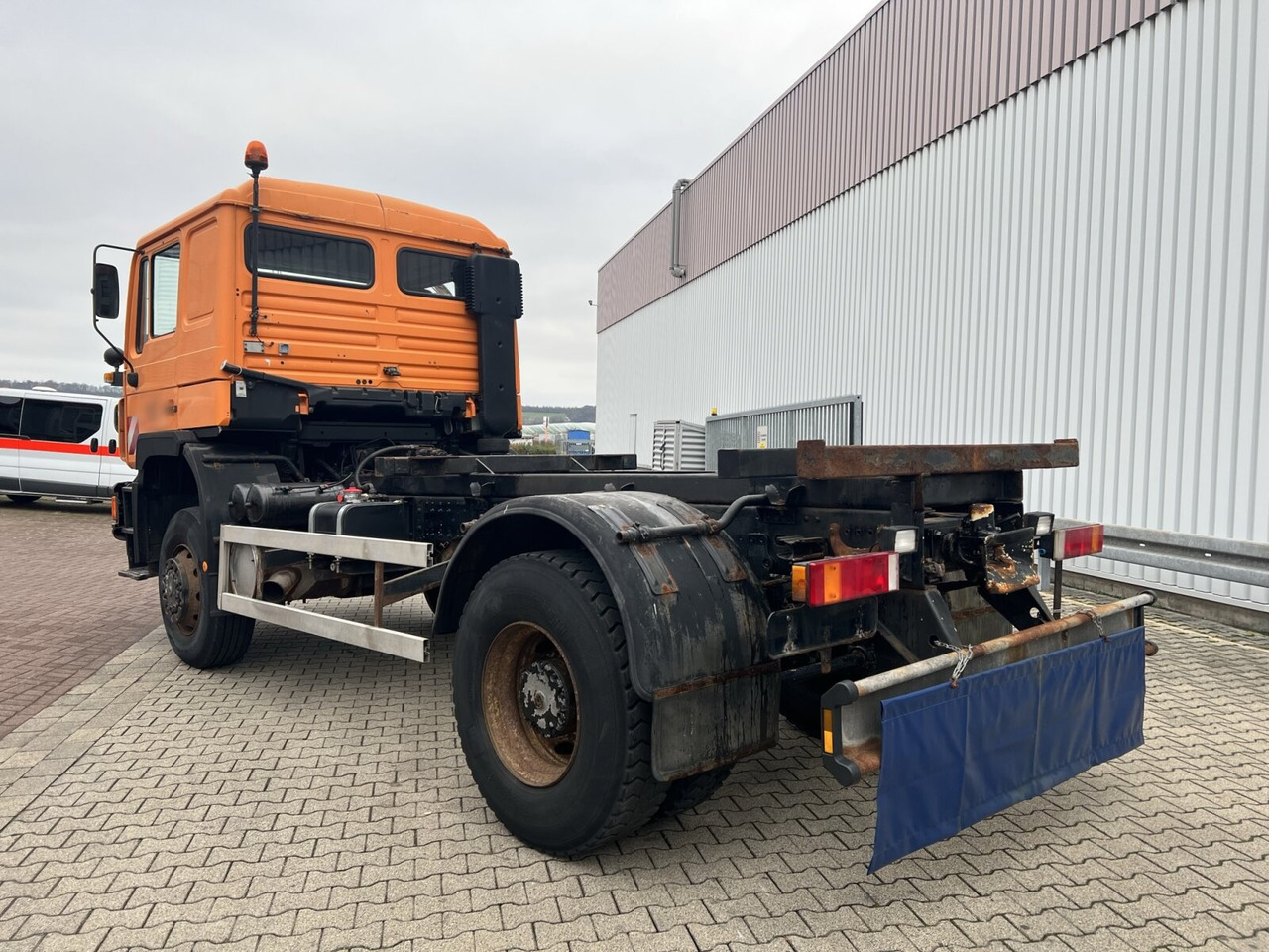 Podvozek s kabinou MAN 19.292/402 FAK 4x4 BB 19.292/402 FAK 4x4 BB, 6-Zylinder, Winterdienstausstattung: obrázek 13