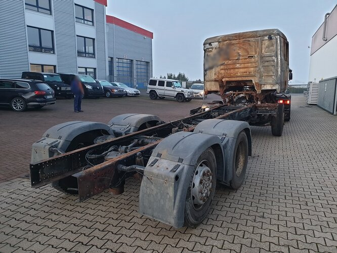 MAN TGA 26.440 6x2 BL Brandschaden TGA 26.440 6x2 BL Brandschaden leasing MAN TGA 26.440 6x2 BL Brandschaden TGA 26.440 6x2 BL Brandschaden: obrázek 7 MAN TGA 26.440 6x2 BL Brandschaden TGA 26.440 6x2 BL Brandschaden leasing MAN TGA 26.440 6x2 BL Brandschaden TGA 26.440 6x2 BL Brandschaden: obrázek 7