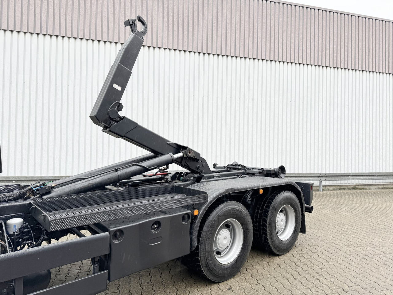 Hákový nosič kontejnerů, Auto s hydraulickou rukou MAN TGA 33.350 6X4 BB TGA 33.350 6X4 BB mit Kran Hiab 166 E-3 HiDuo, Funk: obrázek 15