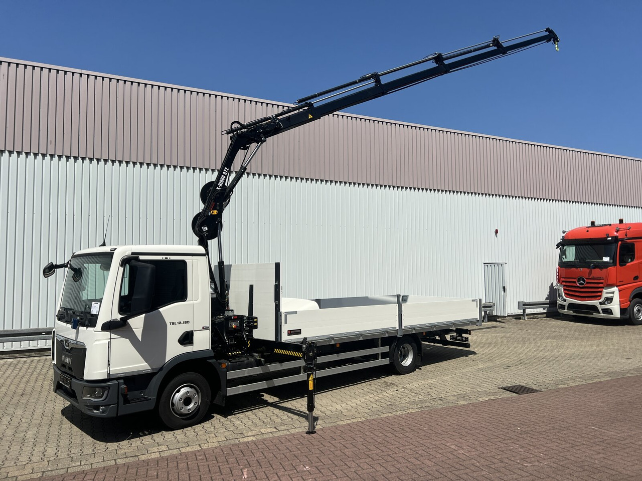 MAN TGL 12.190 4x2 BL TGL 12.190 4x2 BL mit Kran Hiab Hiduo 072DS-4 - Auto s hydraulickou rukou: obrázek 1 MAN TGL 12.190 4x2 BL TGL 12.190 4x2 BL mit Kran Hiab Hiduo 072DS-4 - Auto s hydraulickou rukou: obrázek 1