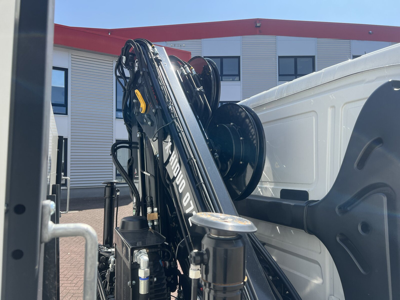 MAN TGL 12.190 4x2 BL TGL 12.190 4x2 BL mit Kran Hiab Hiduo 072DS-4 - Auto s hydraulickou rukou: obrázek 5 MAN TGL 12.190 4x2 BL TGL 12.190 4x2 BL mit Kran Hiab Hiduo 072DS-4 - Auto s hydraulickou rukou: obrázek 5