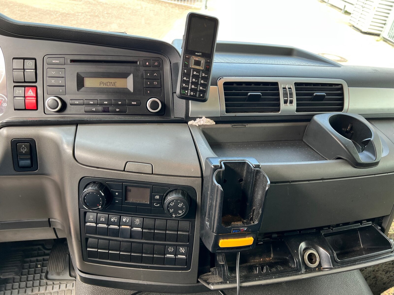 Skříňový nákladní auto MAN TGL 12.220 4X2 BL TGL 12.220 4X2 BL mit MBB LBW 1500K: obrázek 6