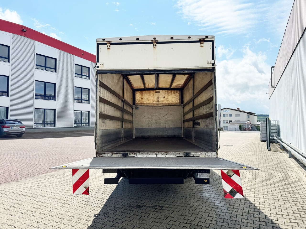 Nákladní automobil valníkový/ Plošinový MAN TGL 7.150 4x2 BB TGL 7.150 4x2 BB mit LBW MBB (BJ. 2019): obrázek 12 Nákladní automobil valníkový/ Plošinový MAN TGL 7.150 4x2 BB TGL 7.150 4x2 BB mit LBW MBB (BJ. 2019): obrázek 12