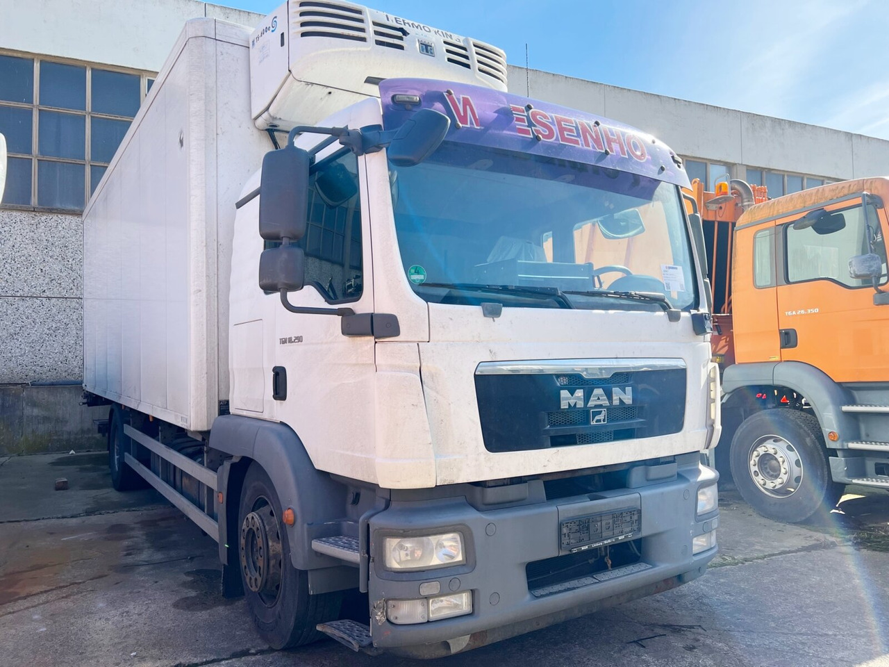 MAN TGM 18.290 4X2 LL TGM 18.290 4X2 LL, Tiefkühlkoffer, Thermoking, unterfaltbare MBB LBW - Chladírenský nákladní automobil: obrázek 1 MAN TGM 18.290 4X2 LL TGM 18.290 4X2 LL, Tiefkühlkoffer, Thermoking, unterfaltbare MBB LBW - Chladírenský nákladní automobil: obrázek 1