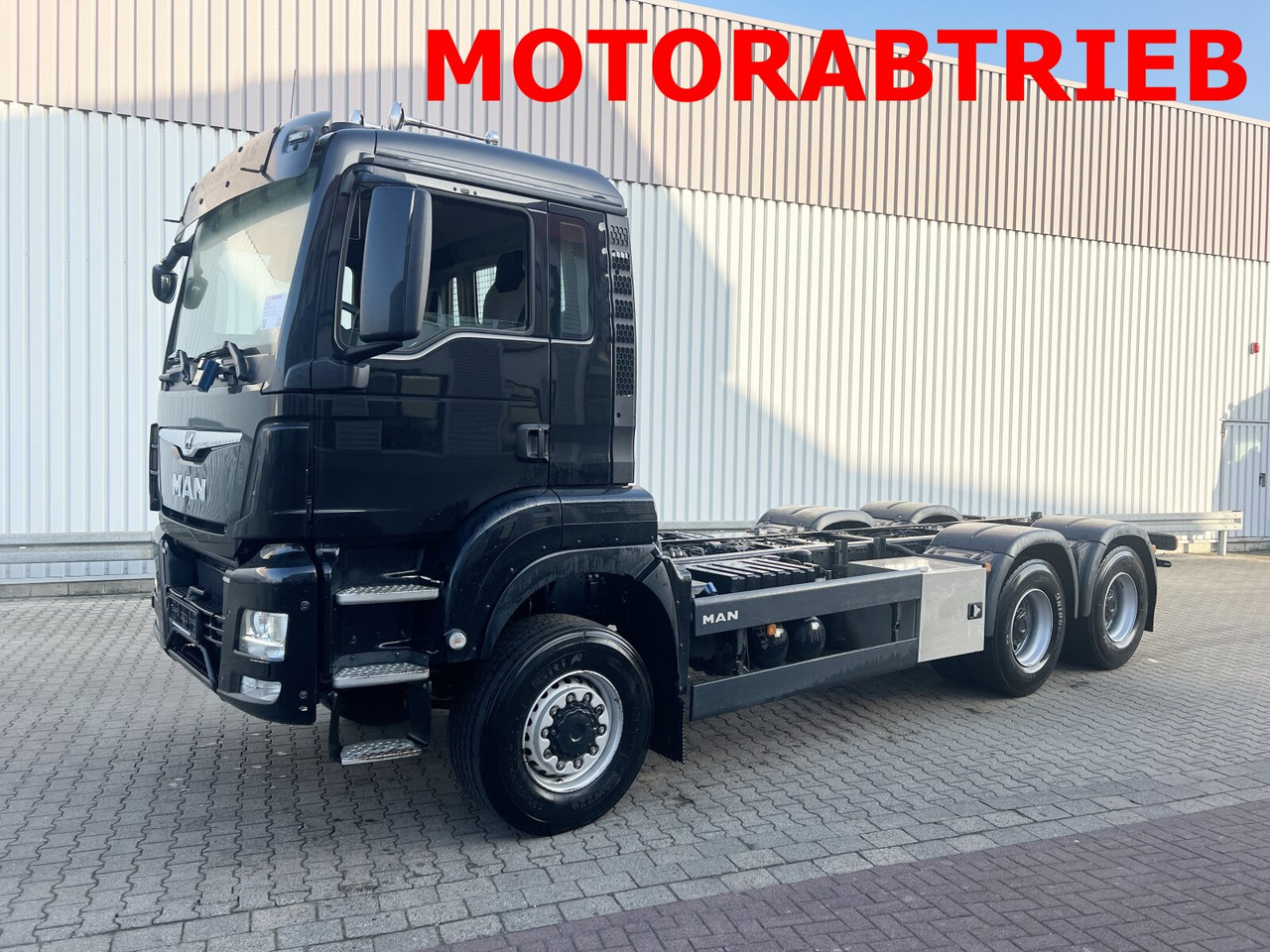 MAN TGS 26.500 6X6 BL TGS 26.500 6X6 BL, Intarder - Podvozek s kabinou: obrázek 1 MAN TGS 26.500 6X6 BL TGS 26.500 6X6 BL, Intarder - Podvozek s kabinou: obrázek 1