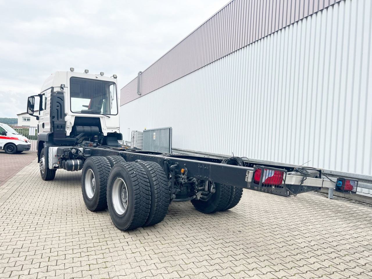 Nový Podvozek s kabinou MAN TGS 33.360 6x4 BB TGS 33.360 6x4 BB, Häckslerkabine, NMV Nebenantrieb: obrázek 13