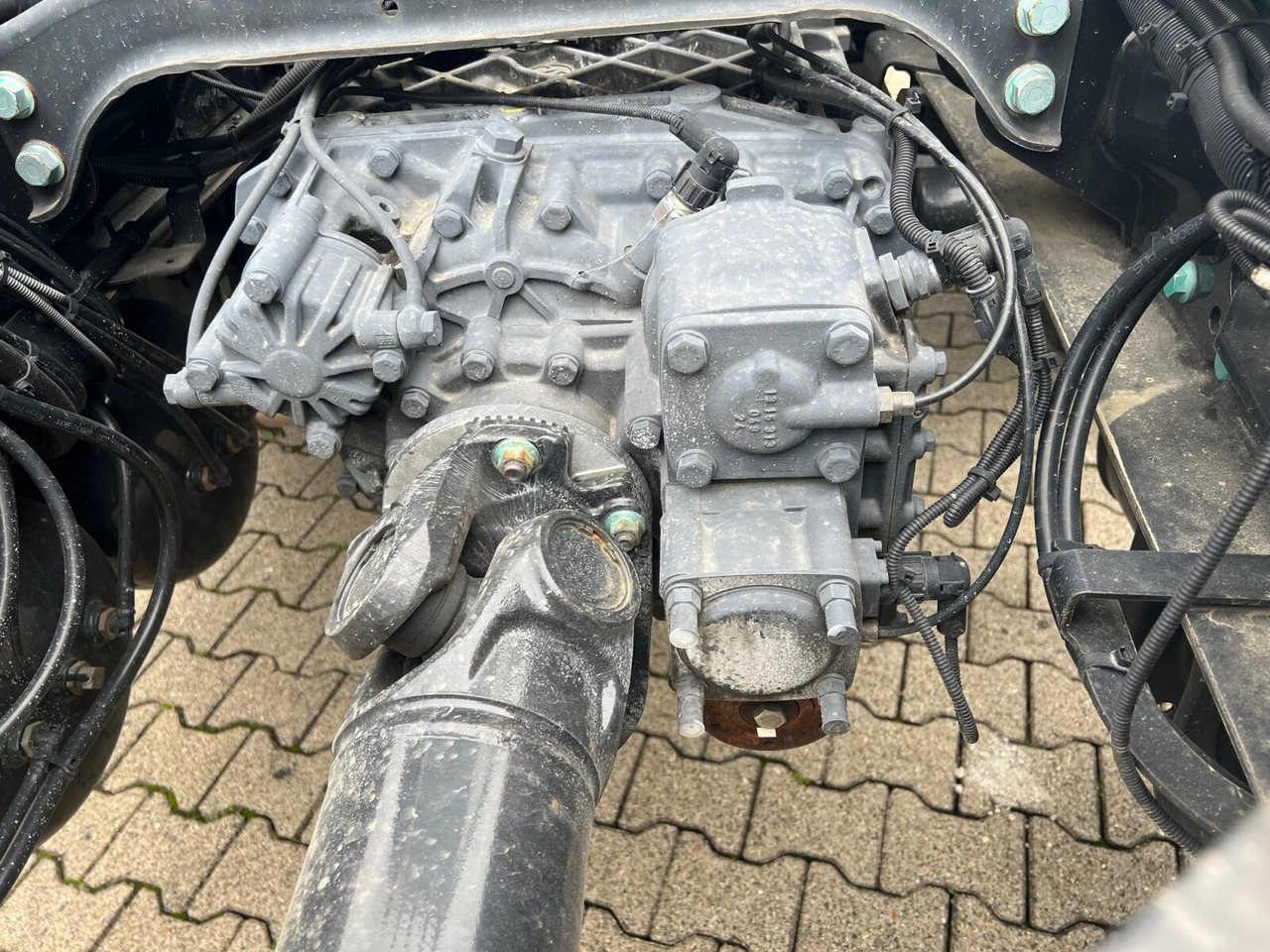 Nový Podvozek s kabinou MAN TGS 33.360 6x4 BB TGS 33.360 6x4 BB, Häckslerkabine, NMV Nebenantrieb: obrázek 11