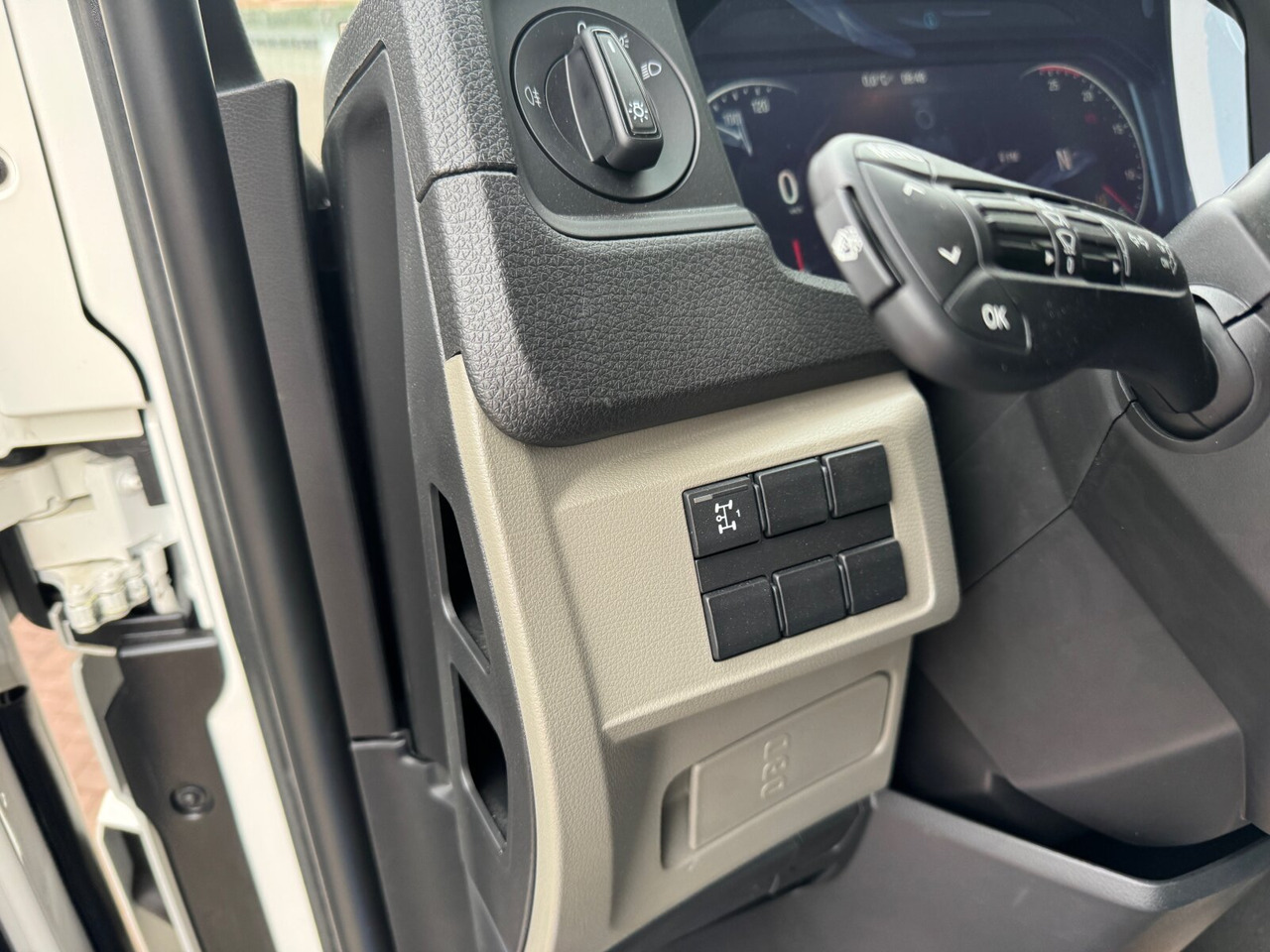 MAN TGS 33.440 6x4 BB TGS 33.440 6x4 BB, Bordmatik, mehrfach vorhanden! - Sklápěč: obrázek 3 MAN TGS 33.440 6x4 BB TGS 33.440 6x4 BB, Bordmatik, mehrfach vorhanden! - Sklápěč: obrázek 3