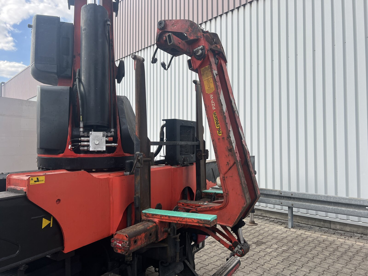 MAN TGS 35.440 8x4 BL TGS 35.440 8x4 BL, Navi, Heckkran Palfinger PK42002 SH-F + Jip PJ 060 B, 24,9m-730kg, Funk - Auto s hydraulickou rukou, Nákladní automobil valníkový/ Plošinový: obrázek 4 MAN TGS 35.440 8x4 BL TGS 35.440 8x4 BL, Navi, Heckkran Palfinger PK42002 SH-F + Jip PJ 060 B, 24,9m-730kg, Funk - Auto s hydraulickou rukou, Nákladní automobil valníkový/ Plošinový: obrázek 4