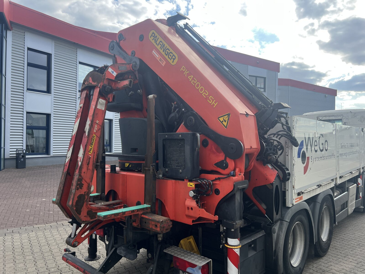 MAN TGS 35.440 8x4 BL TGS 35.440 8x4 BL, Navi, Heckkran Palfinger PK42002 SH-F + Jip PJ 060 B, 24,9m-730kg, Funk - Auto s hydraulickou rukou: obrázek 4 MAN TGS 35.440 8x4 BL TGS 35.440 8x4 BL, Navi, Heckkran Palfinger PK42002 SH-F + Jip PJ 060 B, 24,9m-730kg, Funk - Auto s hydraulickou rukou: obrázek 4