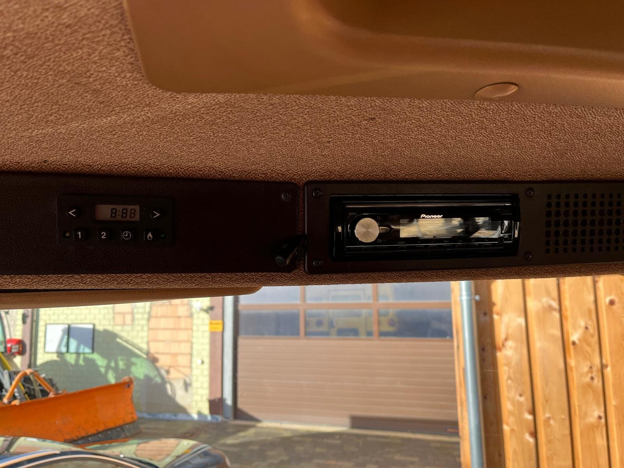 Mercedes-Benz 914 K 4x2 914 K 4x2 - Sklápěč: obrázek 2 Mercedes-Benz 914 K 4x2 914 K 4x2 - Sklápěč: obrázek 2